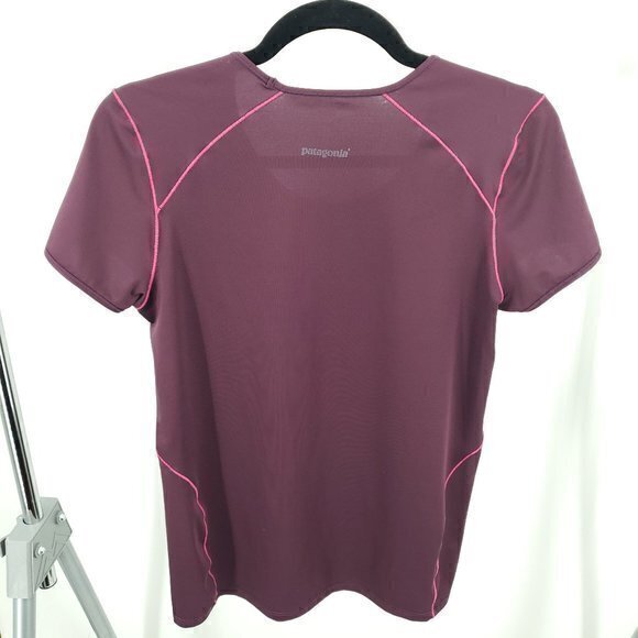 Patagonia Common Threads Short Sleeve Base Layer Shirt M Plum/Maroon/Pink 45605 - Picture 1 of 12